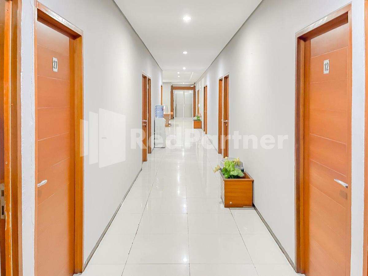 Sang Surya Guesthouse Syariah Near Rs Hasan Sadikin Mitra Reddoorz 반둥 외부 사진