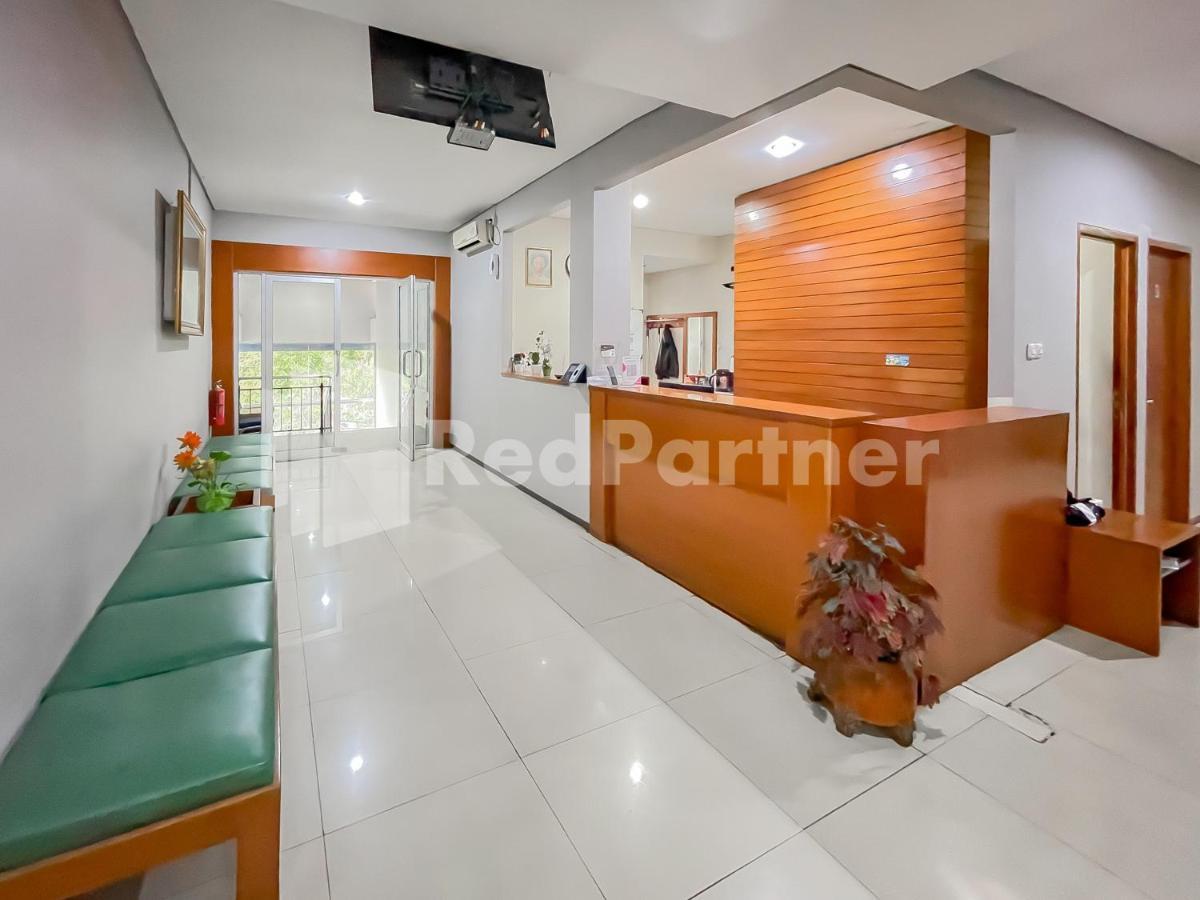Sang Surya Guesthouse Syariah Near Rs Hasan Sadikin Mitra Reddoorz 반둥 외부 사진